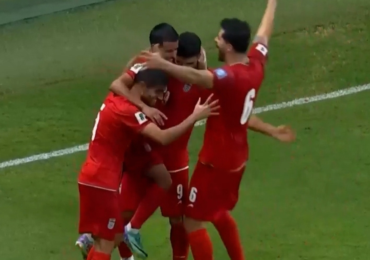 خلاصه بازی ایران 1 - امارات 0