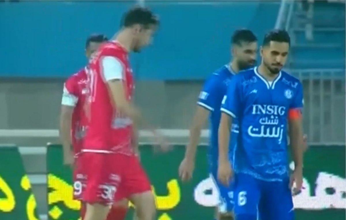 خلاصه بازی استقلال خوزستان 1 - پرسپولیس 0