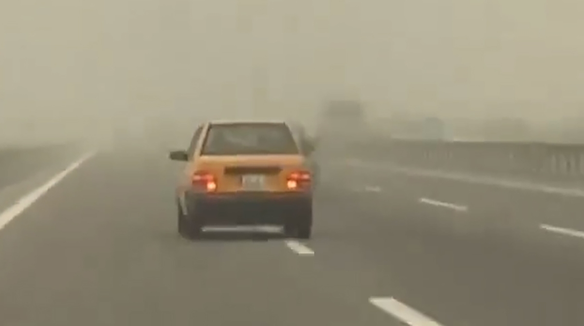 کل‌کل و کورس پراید با دوج چلنجر در عراق