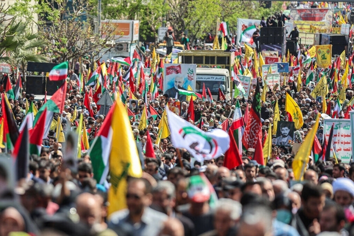 قالیباف: منظور آمریکا از مذاکره «خلع سلاح» است / لاریجانی: آمریکا اگر میخواست کاری کند اینقدر حرف نمی زد/ تصاویر راهپیمایی روز جهانی قدس