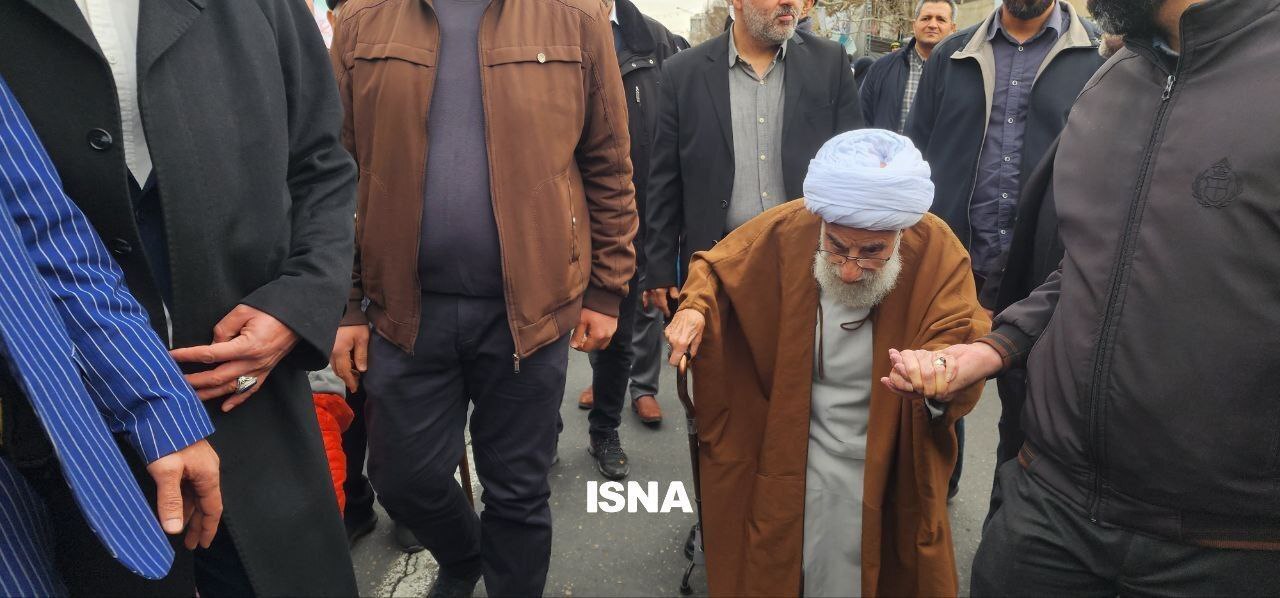 راهپیمایی ۲۲ بهمن ۱۴۰۴ در سراسر کشور آغاز شد