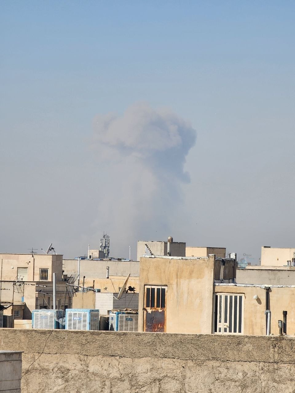 روز ششم جنگ/ آخرین اخبار مقاومت ملی ایرانیان در برابر تجاوز آمریکایی صهیونی/سپاه: حملات به دشمن، شدیدتر و گسترده&zwnj;تر می&zwnj;شود/ بروزرسانی می شود