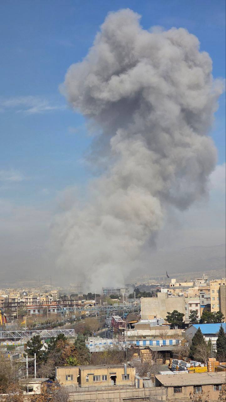 روز ششم جنگ/ آخرین اخبار مقاومت ملی ایرانیان در برابر تجاوز آمریکایی صهیونی/سپاه: حملات به دشمن، شدیدتر و گسترده&zwnj;تر می&zwnj;شود/ بروزرسانی می شود