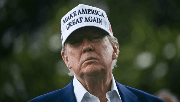 روز دهم/ ادامه جنگ حق و باطل و جنگ ظالم و مظلوم/ واکنش&zwnj;&zwj;&zwnj;ها به معرفی سومین رهبر جمهوری اسلامی ایران/ موج سی&zwnj;ام عملیات وعده صادق ۴ / به&zwnj;روز رسانی می&zwnj;شود