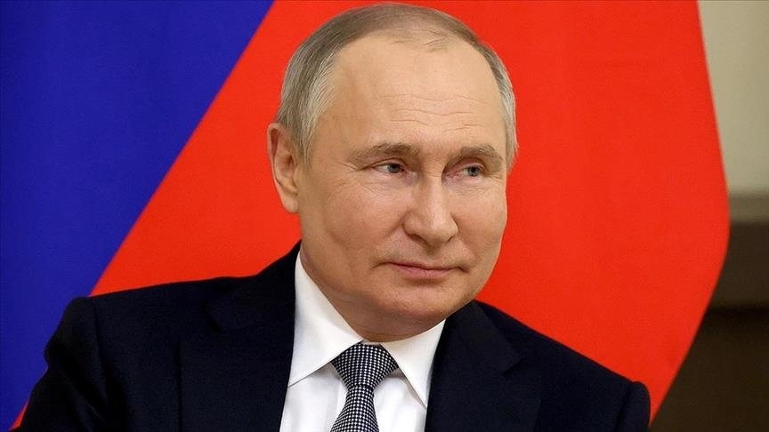 روز دهم/ ادامه جنگ حق و باطل و جنگ ظالم و مظلوم/ واکنش&zwnj;&zwj;&zwnj;ها به معرفی سومین رهبر جمهوری اسلامی ایران/ موج سی&zwnj;ام عملیات وعده صادق ۴ / به&zwnj;روز رسانی می&zwnj;شود