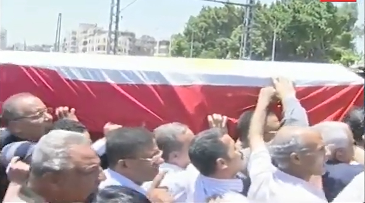 تشییع جنازه باشکوه جاسوس اسرائیل در مصر