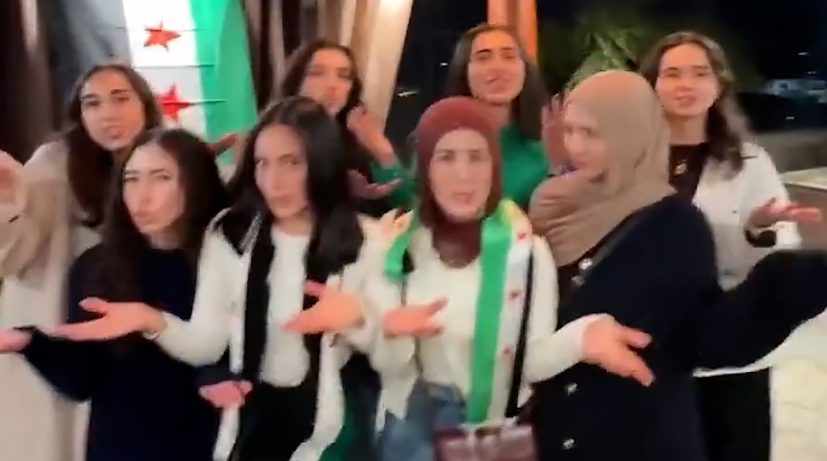 زنانی که به ابومحمد الجولانی سرویس می‌دهند