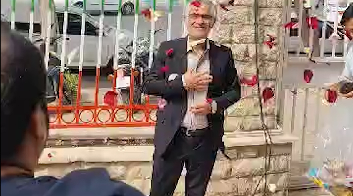 گلباران مدیر دولتی پس از بازجویی سرپایی!