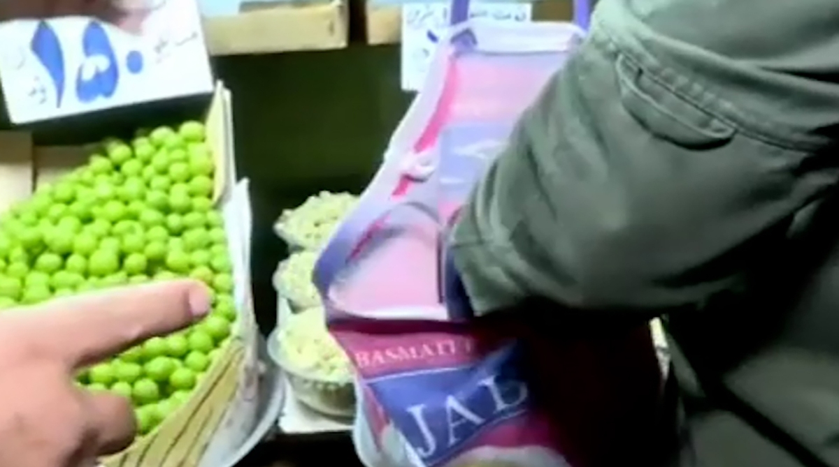 فروش ناس در میدان تجریش!