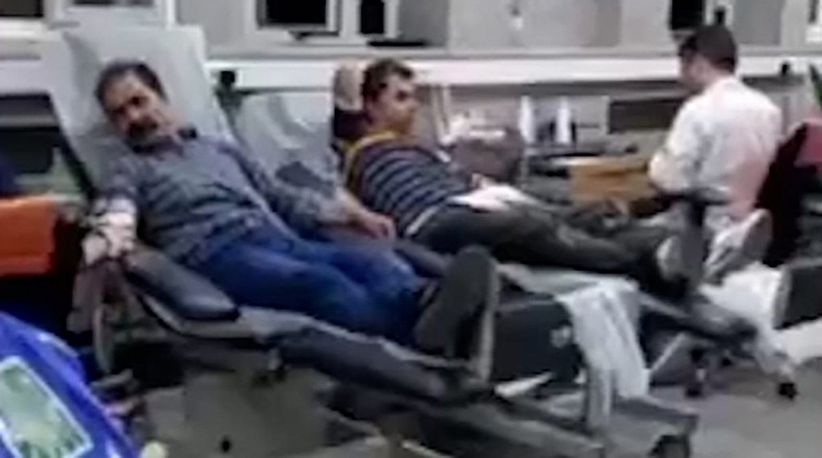 مردم اصفهان به کمک مجروحین بندر شهید رجایی پیوستند