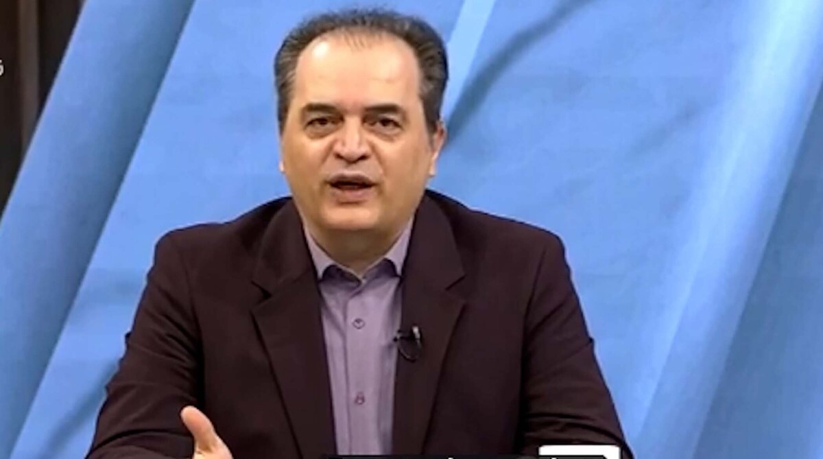 تقلید پیمان یوسفی از احمدی‌نژاد در تلویزیون!