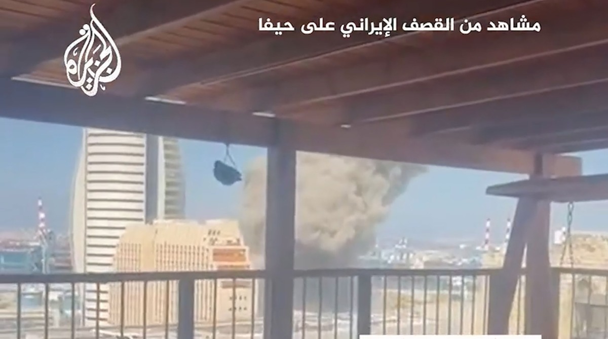 تصاویر الجزیره: ایران کانال 14 اسرائیل را هدف قرار داد