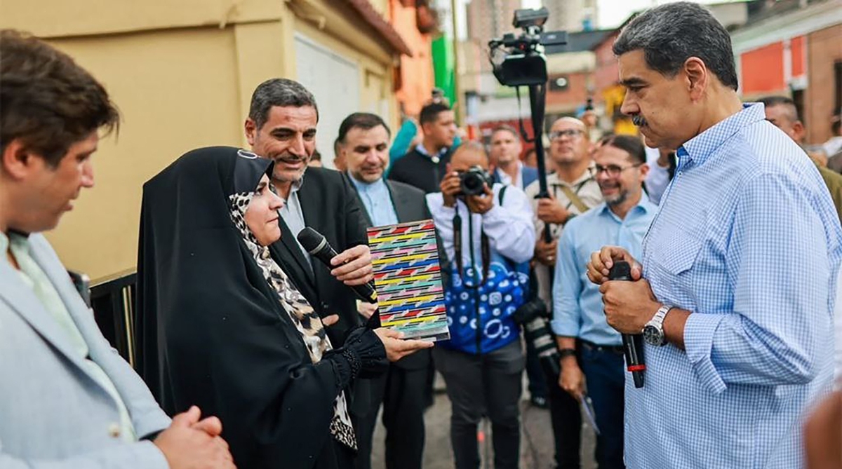 ویدیوی مکالمه فارسی نیکولاس مادورو با سحر امامی