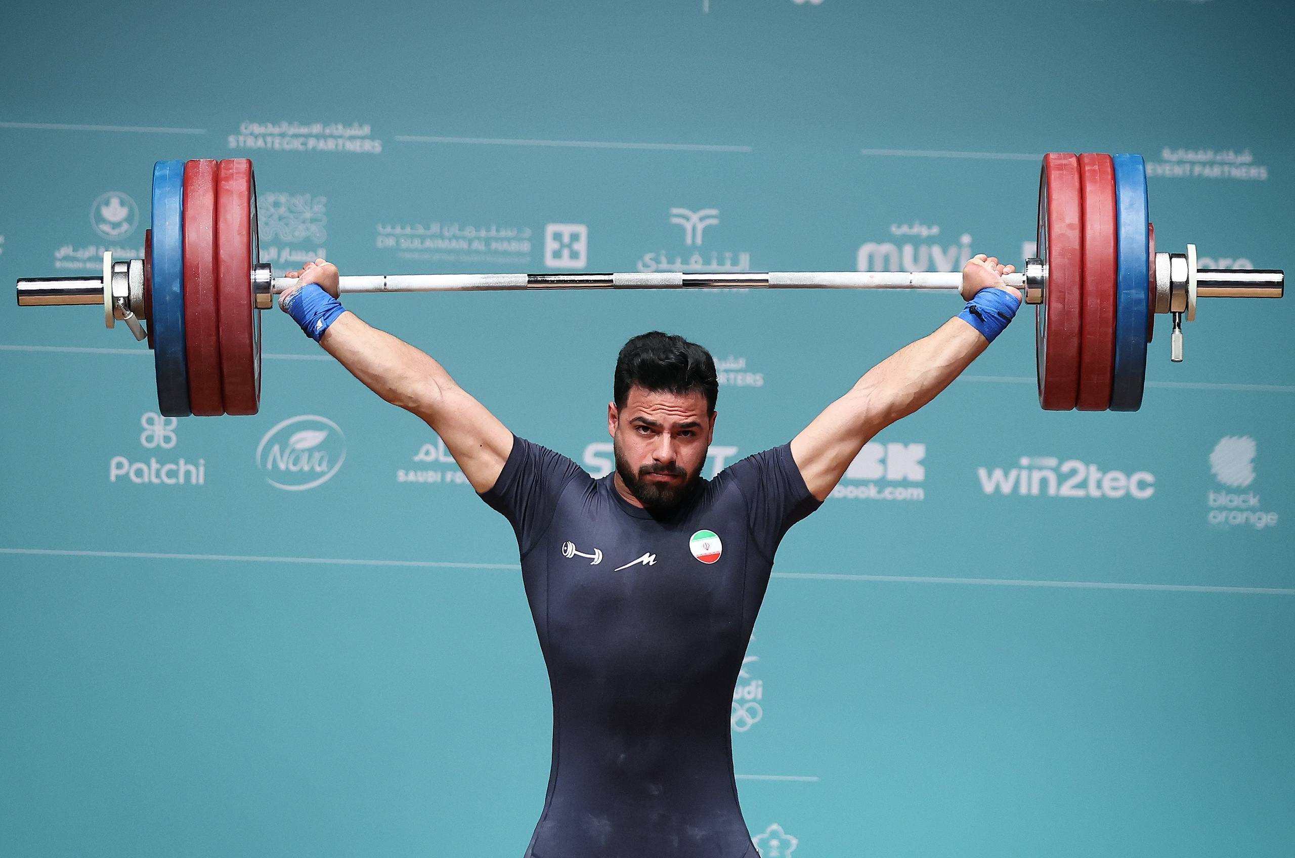 زنده از عربستان| حسینی در وزنه‌بردای به برنز رسید/ دو شناگر ایران در فینال