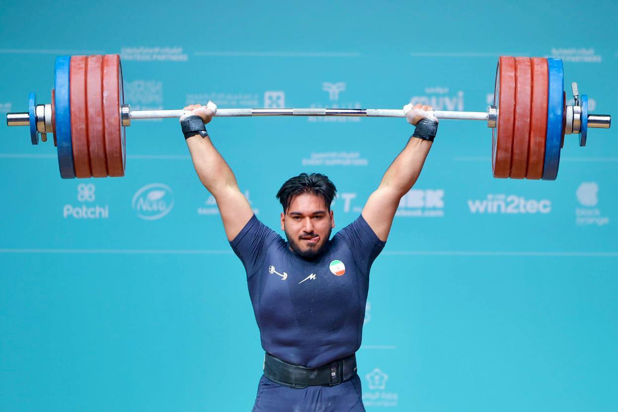 زنده از عربستان| آتوسا گلشادنژاد اولین فینالیست کاراته