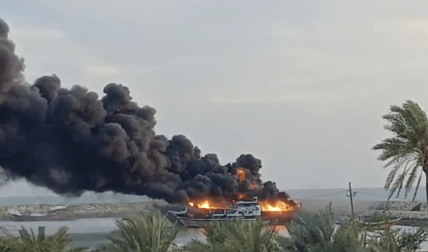 روز سی و یکم جنگ/ هجوم به محل اختفای خلبانهای دشمن آمریکایی - صهیونی/پالایشگاه حیفا هدف موشکهای ایرانی/ بروزرسانی می شود روز سی و یکم جنگ/ هجوم به محل اختفای خلبانهای دشمن آمریکایی - صهیونی/پالایشگاه حیفا هدف موشکهای ایرانی/ بروزرسانی می شود