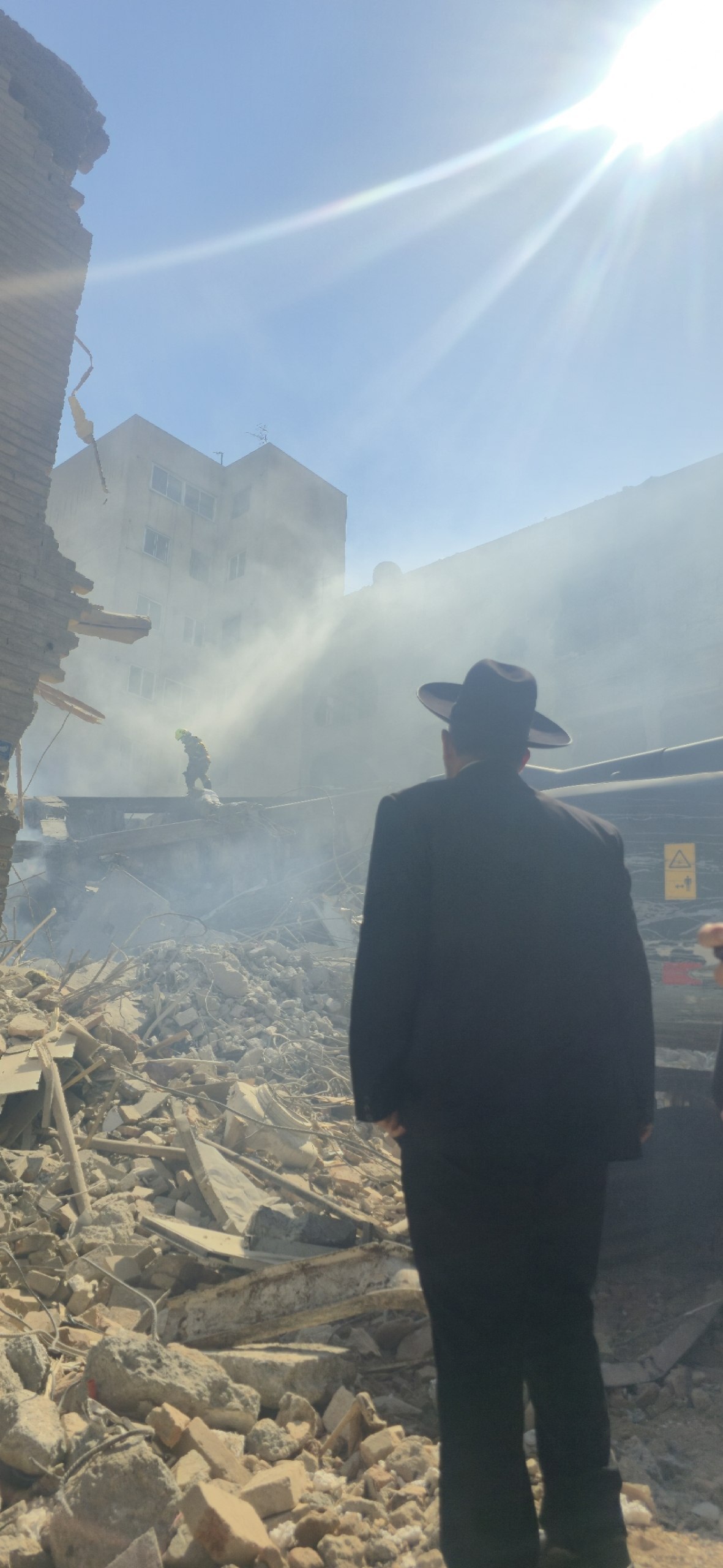 روز سی و نهم/ بزرگترین مجتمع پتروشیمی متعلق به شرکت&zwnj;های آمریکایی در عربستان و مراکز تجمع نظامیان و کنترل فرماندهی  رژیم صهیونی زیر ضربات موج ۹۹ / بروزرسانی می شود