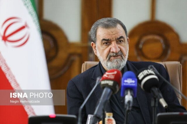 روز چهلم/عقبنشینی ترامپ: آتشبس اعلام میکنم/نیویورک تایمز: تمام تحریمها رفع میشود/وعده صادق ۴ در موج صدم/بروزرسانی می شود روز چهلم/عقبنشینی ترامپ: آتشبس اعلام میکنم/نیویورک تایمز: تمام تحریمها رفع میشود/وعده صادق ۴ در موج صدم/بروزرسانی می شود