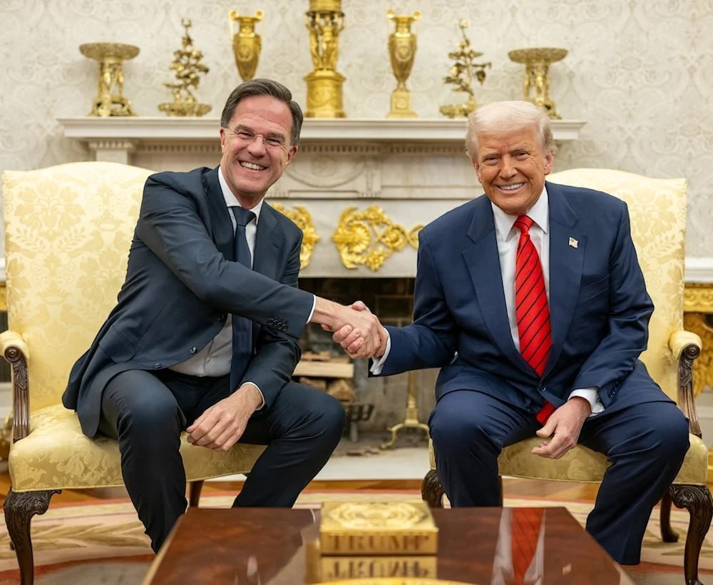 روز چهلم/عقبنشینی ترامپ: آتشبس اعلام میکنم/نیویورک تایمز: تمام تحریمها رفع میشود/وعده صادق ۴ در موج صدم/بروزرسانی می شود روز چهلم/عقبنشینی ترامپ: آتشبس اعلام میکنم/نیویورک تایمز: تمام تحریمها رفع میشود/وعده صادق ۴ در موج صدم/بروزرسانی می شود