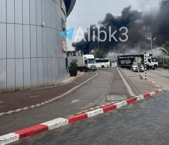 روز بیست و هفتم/ نبرد ایران با نیروهای متجاوز آمریکایی و اسرائیلی/ انفجارهای مهیب در عربستان و بحرین/ بهروز رسانی میشود روز بیست و هفتم/ نبرد ایران با نیروهای متجاوز آمریکایی و اسرائیلی/ انفجارهای مهیب در عربستان و بحرین/ بهروز رسانی میشود