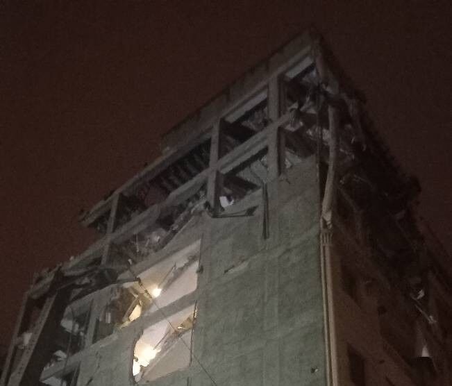 روز بیست و هشتم/عقبنشینی ۱۰ روزه ترامپ/ اجرای موج ۸۳ عملیات وعده صادق ۴ با حمله موشکی- پهپادی به نظامیان صهیون/ هدفگیری موفق رادارهای مخابراتی و آشیانههای پهپادی متجاوزان آمریکایی و صهیونیستی/ بروز رسانی می شود روز بیست و هشتم/عقبنشینی ۱۰ روزه ترامپ/ اجرای موج ۸۳ عملیات وعده صادق ۴ با حمله موشکی- پهپادی به نظامیان صهیون/ هدفگیری موفق رادارهای مخابراتی و آشیانههای پهپادی متجاوزان آمریکایی و صهیونیستی/ بروز رسانی می شود