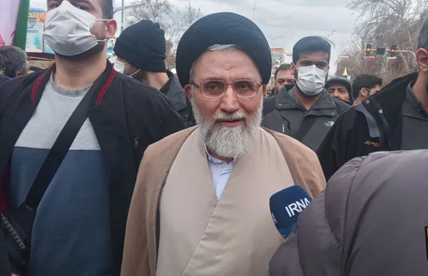 حضور وزیراطلاعات در راهپیمایی یوم الله ۲۲ بهمن