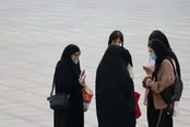 کیهان: حجاب در میانه جنگ هم تعطیل‌بردار نیست!