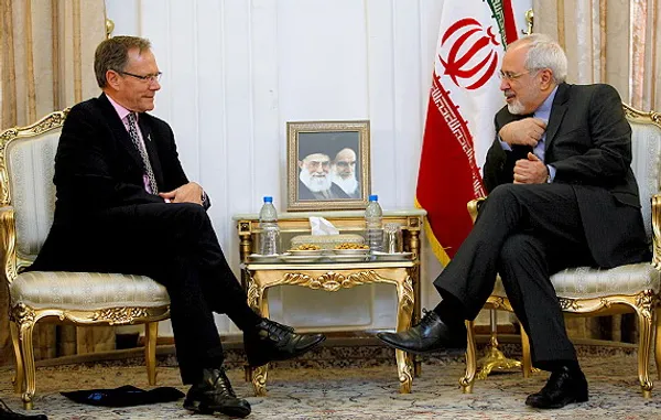 وزیر امور خارجه نیوزیلند و سفرای جدید کشورهای گرجستان و بوسنی و هرزگوین صبح یکشنبه با محمدجواد ظریف، وزیر امور خارجه کشورمان دیدار و گفت&zwnj;وگو کردند./MEHR
