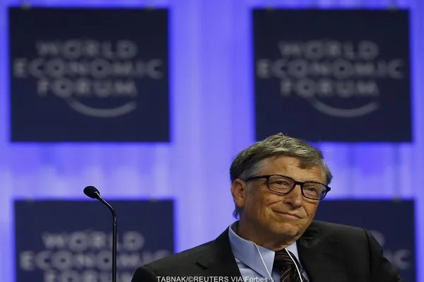 ویلیام هنری &laquo;بیل&raquo; گیتس سوم (به انگلیسی: William Henry "Bill" Gates III) سرشناس به بیل گیتس در ۲۸ اکتبر ۱۹۵۵ میلادی در سیاتل، مرکز ایالت واشنگتن آمریکا زاده شد. او و پل آلن شرکت مایکروسافت را پایه ریزی نمودند. گیتس به&zwnj;عنوان مدیر عامل و مدیر معماری نرم&zwnj;افزار در شرکت مایکروسافت فعّالیّت کرده&zwnj;است و هم اکنون رئیس هیئت مدیره این شرکت است و دارای بیشترین سهام (معادل ۸٪) می&zwnj;باشد.