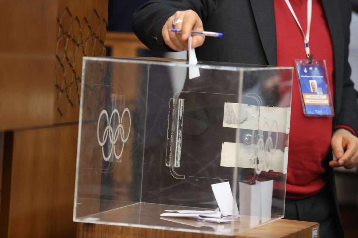 چهار ابطال انتخاباتی و سکوت وزارت ورزش؛ فدراسیونهای ورزشی روی زمین سست چهار ابطال انتخاباتی و سکوت وزارت ورزش؛ فدراسیونهای ورزشی روی زمین سست