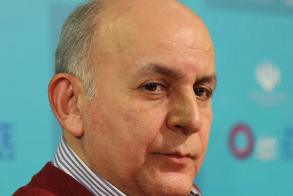 نزدیک تر