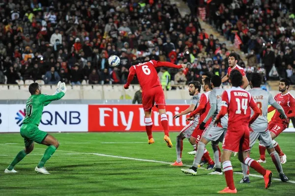 دیدار فوتبال تیم&zwnj;های پرسپولیس و لخویا.