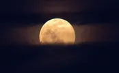 ماه ۱۵۰ فوت کوچک شد!