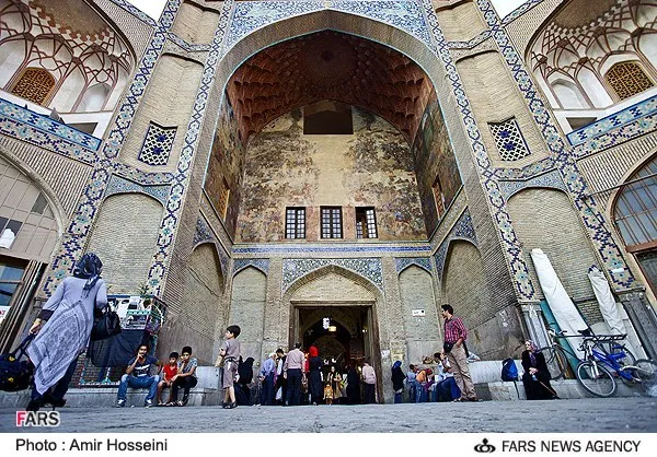 بازار قدیمی قیصریه در اصفهان
دوشنبه 18 شهریور ماه 1392
