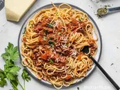 طرز تهیه ماکارونی به سبک ایرانی