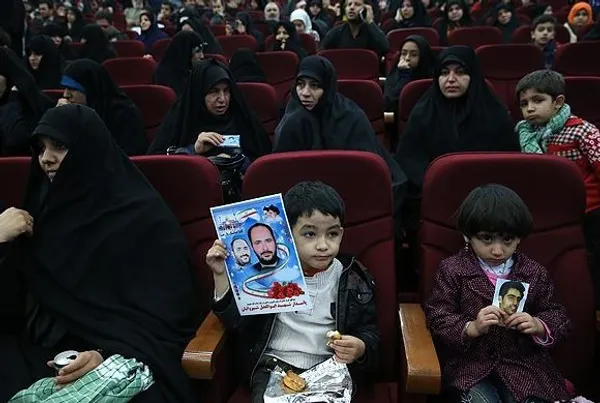 یادواره شهدای مدافعین حرم شامگاه دوشنبه با حضور سردار قاآنی جانشین فرمانده نیروی قدس سپاه پاسداران در فرهنگسرای بهمن برگزار شد./FNA
