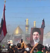عکس: تصویر رهبر انقلاب و قائد شهید در کربلای معلی