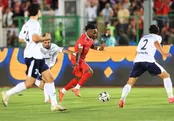 پرسپولیس زور بردن ملوان را هم نداشت؛ کار هاشمیان با یک مساوی دیگر سخت‌تر شد/ تساوی تراکتور و فجرسپاسی در تبریز