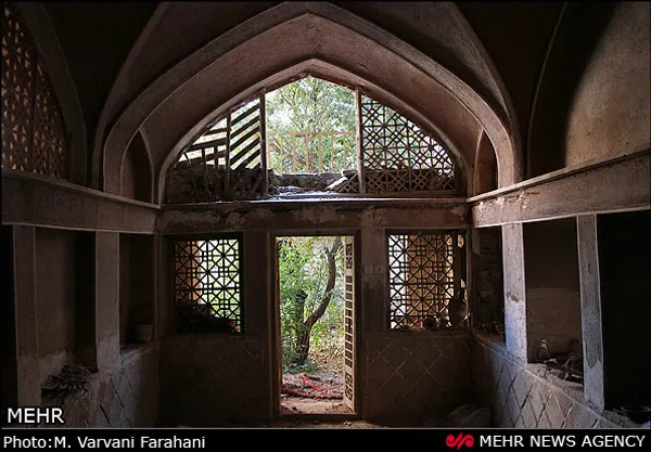 منزل تاریخی قاسمی ها در حال تخریب