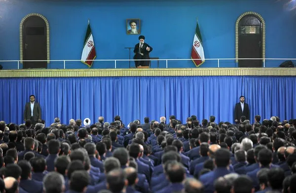 دیدار کارکنان و فرماندهان نیروی هوایی با مقام معظم رهبری./ISNA
