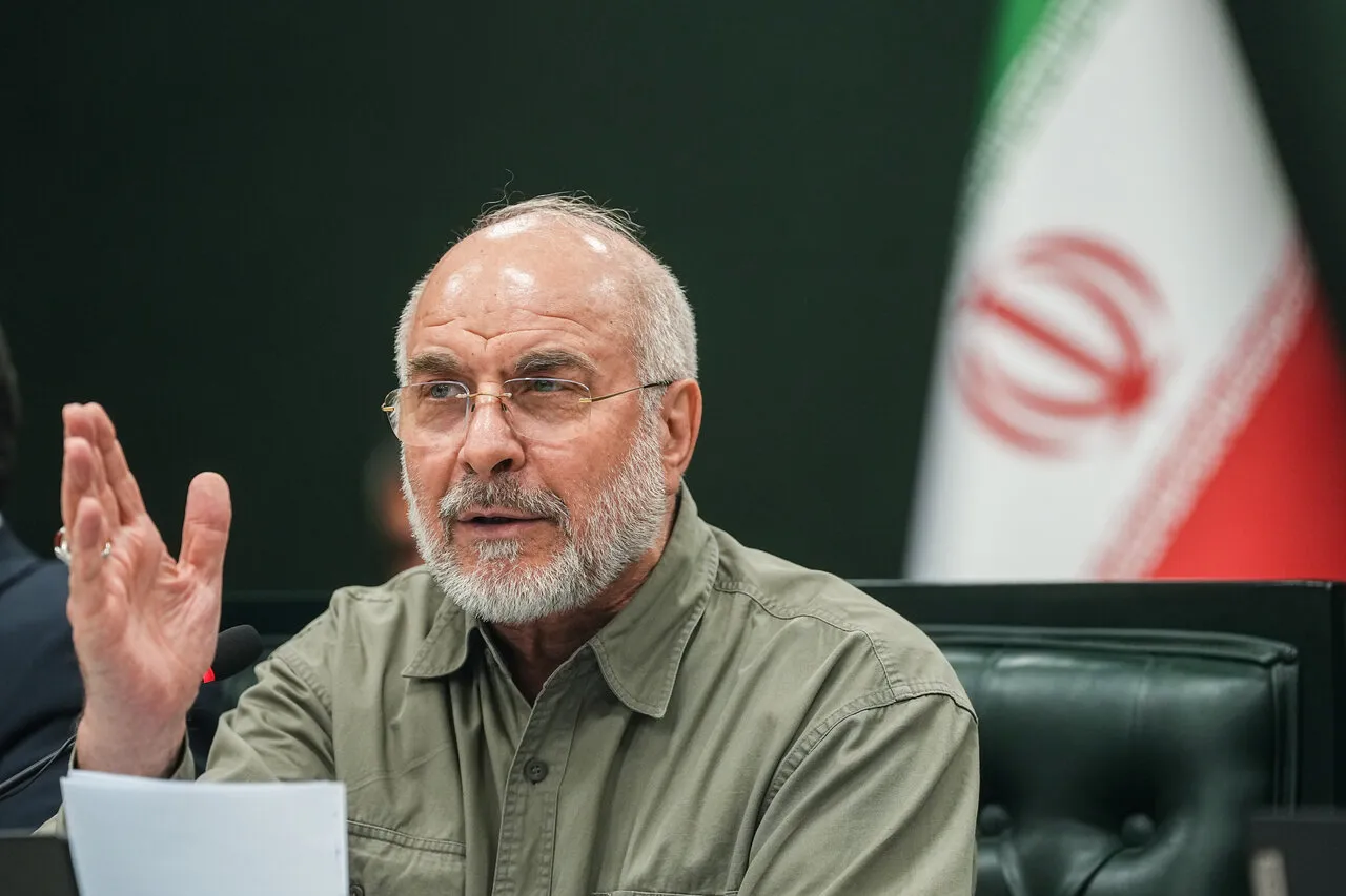 پرستاران در جنگهای تحمیلی شجاعانه خدمت کردند و ایثارگرانه در میدان بودند پرستاران در جنگهای تحمیلی شجاعانه خدمت کردند و ایثارگرانه در میدان بودند