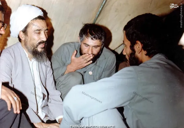 آیت الله موحدی کرمانی در کنار سردار شهید محمد ابراهیم همت