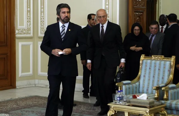&laquo;والدر رائوت&raquo; رییس هیات پارلمانی برزیل عصر یکشنبه با &laquo;علی لاریجانی&raquo; رییس مجلس شورای اسلامی دیدار و گفت و گو کرد