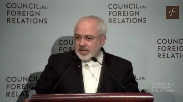 محمد جواد ظریف پس از دیدار با خانم اشتون در نشست اندیشکده شورای روابط خارجی آمریکا شرکت کرد.او در این جلسه گفت: "ما به حل این مساله متعهدیم."اما او استدلال کرد که بخشی از مانع در این راه "اشتغال خاطر" بیش از حد آمریکا به تحریم هاست.او گفت: "این توافق آمریکا را ملزم می کند که تحریم ها را بردارد، و کنگره به این توافق اعتراض دارد چون می خواهد تحریم ها را حفظ کند."