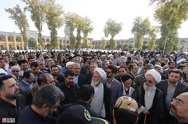 مراسم تشییع همسر آیت الله حائری شیرازی
