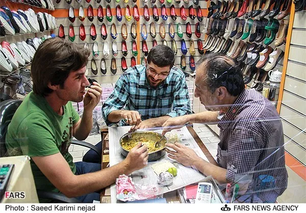 وقت ناهار بازار تهران
دوشنبه 8 مهر
