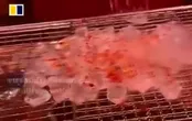 عرضه یخ سرخ شده در چین!