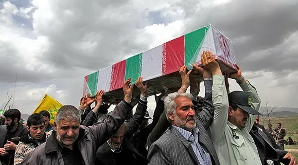 مراسم تشییع پیکر شهدای گمنام هشت سال دفاع مقدس روز شنبه با حضور گسترده مردم شهر نیر اردبیل برگزار شد/FARS
