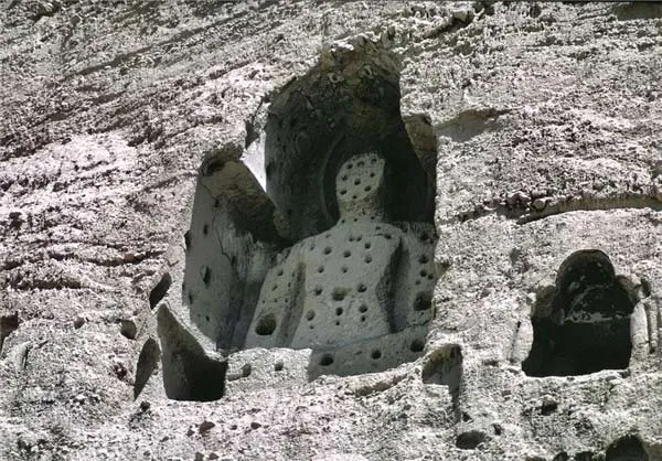 مجسمه بودا در بامیان