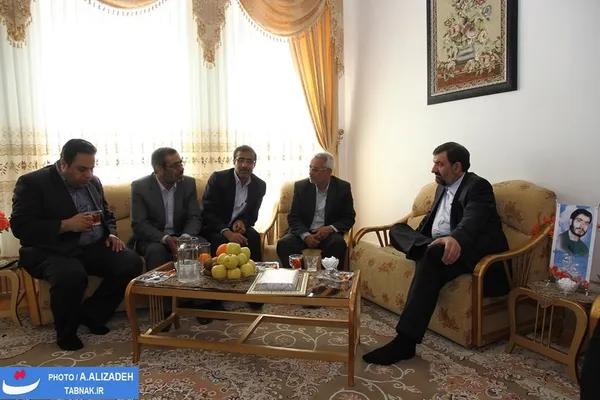 حضور در منزل شهید حاج محمد طاهری